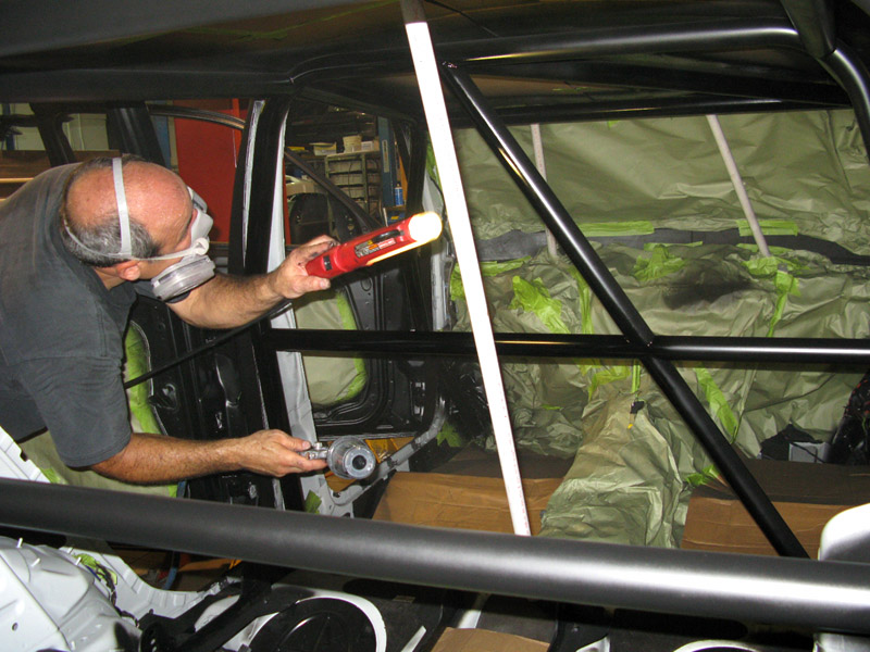 Illustration for article titled Inside The RENNTech GLK350 SPEC.R HYBRID Rally-Inspired SEMA Racer